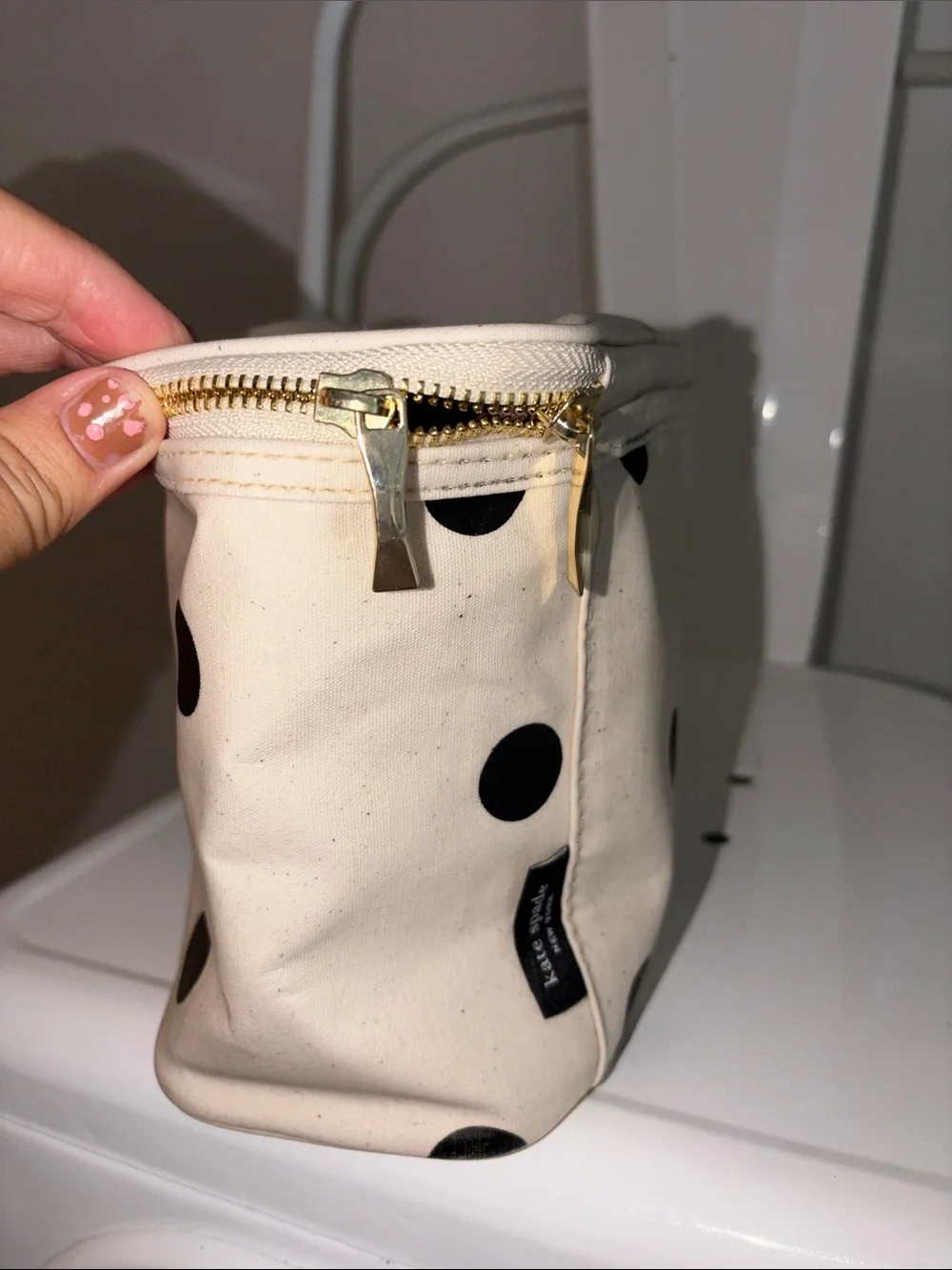 Kate spade deco dot lunch pail black and white pink inside super nice